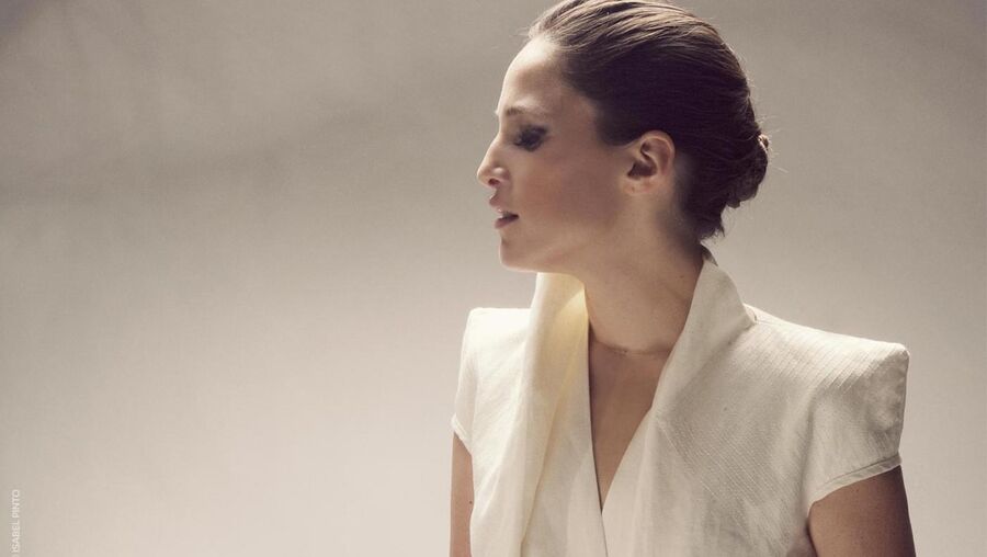 Carminho brings her unique voice to a fado concert in Casino de Lisboa