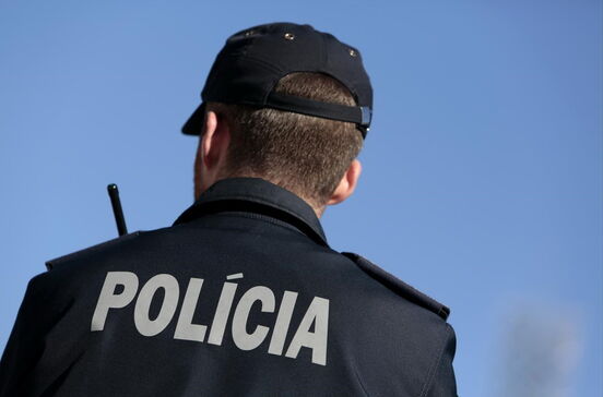 Preço dos quartos leva polícias deslocados para Lisboa a dormir no carro