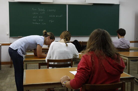 Exames sem tolerância para quem se atrasar