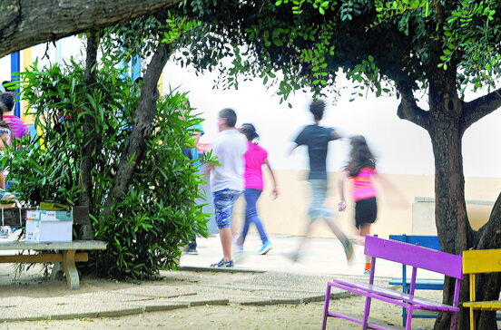 Ministério da Educação paga apoios com 2 meses de atraso