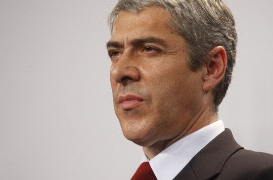 Sócrates usa Costa para cobrar dívida do Grupo Lena