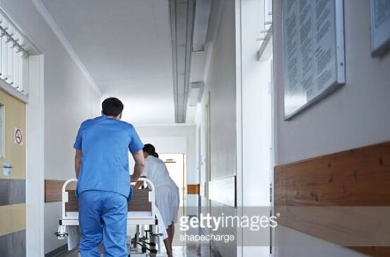 Enfermeiros de Centro Hospitalar em Aveiro dizem ser alvo de discriminação