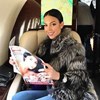 Namorada de Ronaldo arrasada por usar casaco de peles em Paris