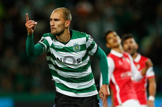 Bas Dost regressa ao Sporting mas exige segurança privada