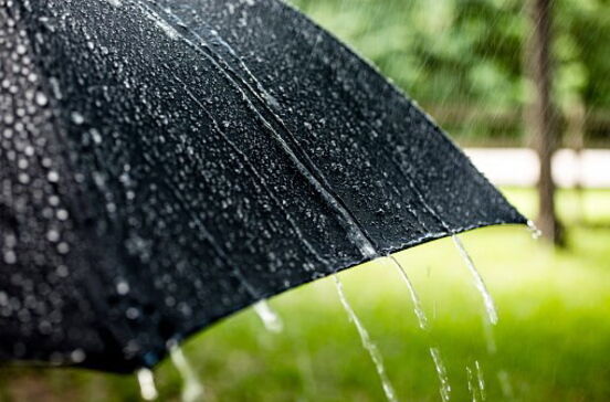 Mau tempo suspende buscas pelo pescador desaparecido nos Açores