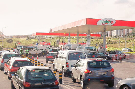 Hipermercados estão a ganhar quota na venda de combustíveis