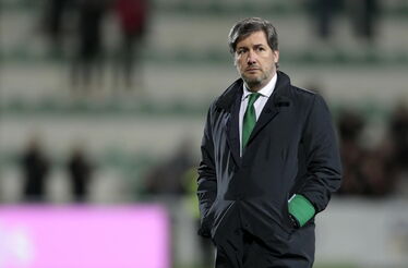 Queda de Bruno de Carvalho trava rescisões