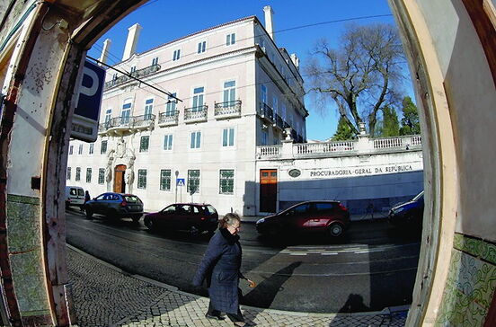 Antiga funcionária da junta de freguesia de Alhandra acusada de desviar 50 mil euros