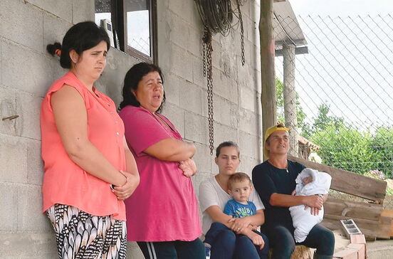 Escola esquece menino em ginásio em Castro Daire