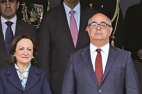PGR foi à Defesa entregar mandado de prisão para o diretor da PJ Militar
