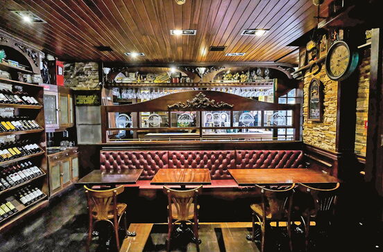 Molhóbico tem estilo Irish Pub com música ao vivo