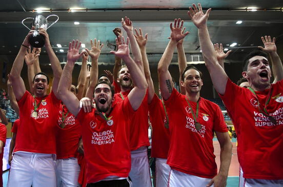 Benfica conquista Supertaça de voleibol