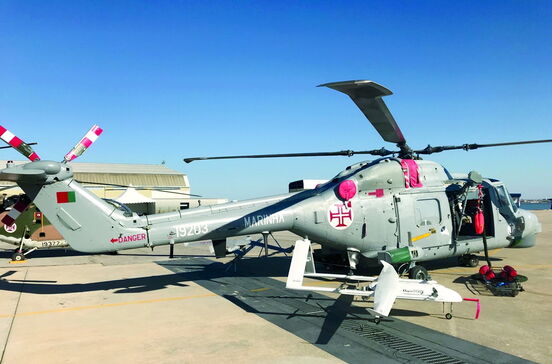 Apenas está a voar um dos 5 ‘hélis’ da Marinha