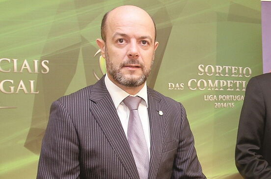 Tribunal tira ações a Mário Figueiredo