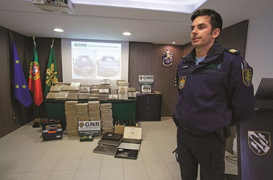 Irmãos tentam vender 20 milhões de euros em cocaína