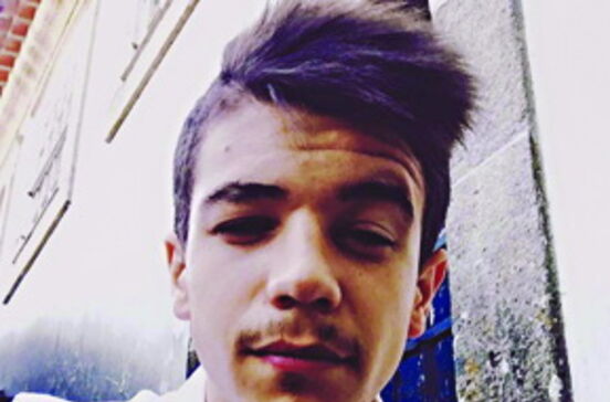 Jovem ameaça namorado e mata-o por ciúmes