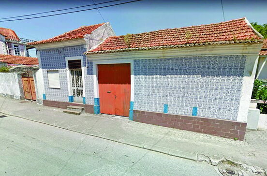 Filho espanca e asfixia mãe idosa até à morte