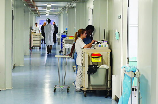 Mais médicos e enfermeiros nos últimos cinco anos