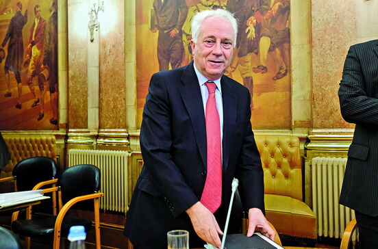 Banco de Portugal teme alçapão para exonerar governador