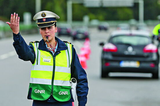 Telemóvel ao volante mata mais