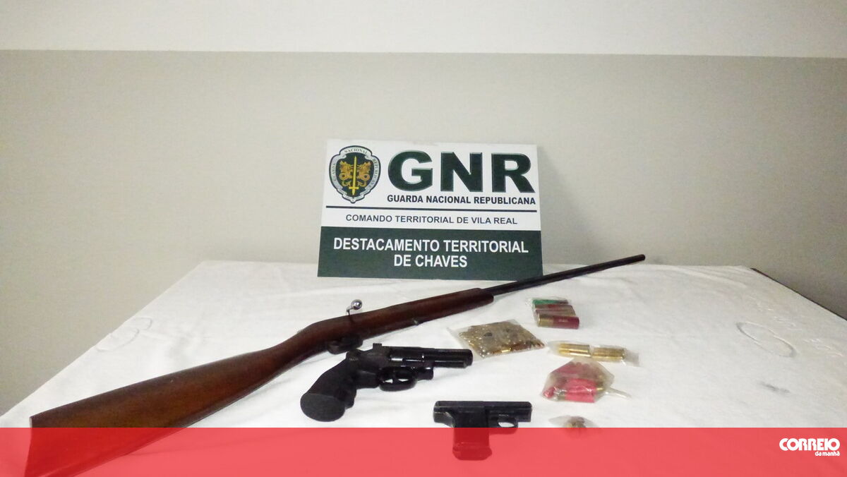 Homem Detido Armas Proibidas Em Valpa Os Portugal Correio Da Manh