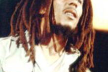 Trasladação de Bob Marley gera polémica