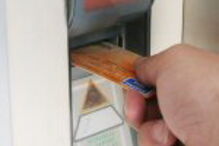 Usava cartões clonados