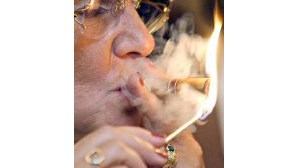Fumadores correm risco de Alzheimer