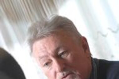 RÁDIO PAL OUVIDA A LESTE