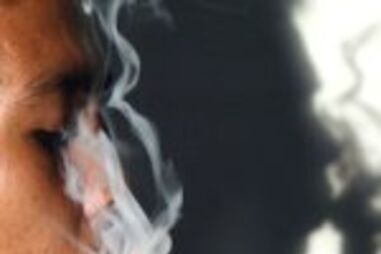 Governo acusado de ceder