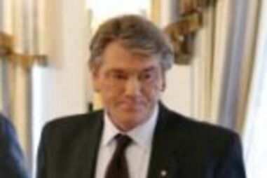 Presidente ucraniano demite governo