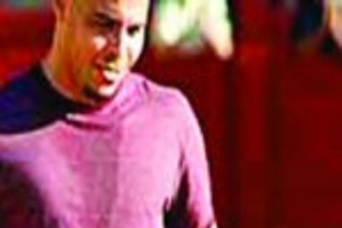 Ronaldo toureia por uma cerveja