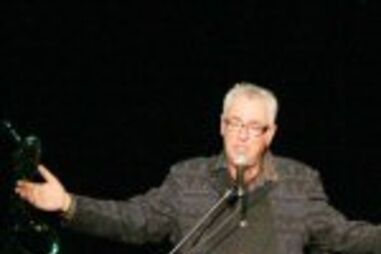 Paulo de Carvalho passa em revista 44 anos de canções