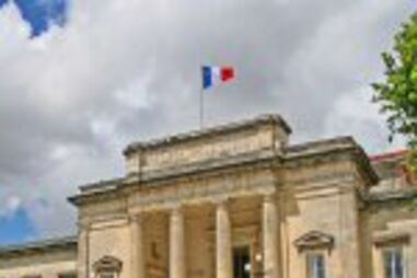 Português detido por morte