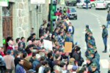 Dezasseis mil contra o Museu de Salazar