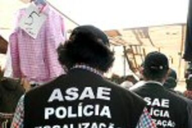 Quatro vendedores detidos