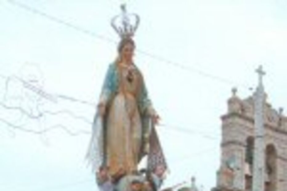 Nossa Senhora das Graças em Carção