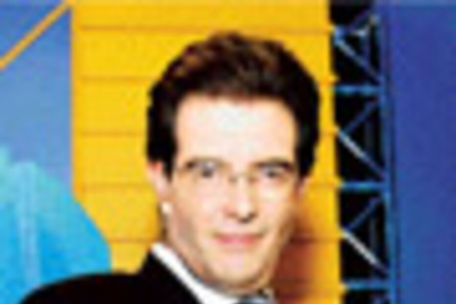 ELES SÃO FIGURANTES