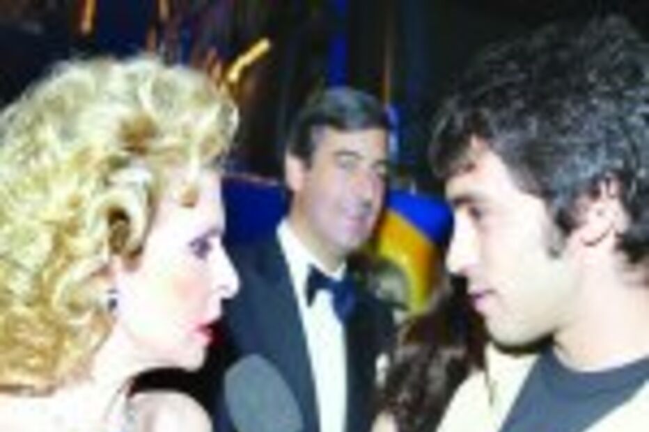 FAMOSOS OFENDIDOS POR ENTREVISTADOR