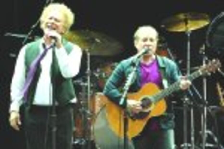MEGA-CONCERTO DE SIMON & GARFUNKEL
