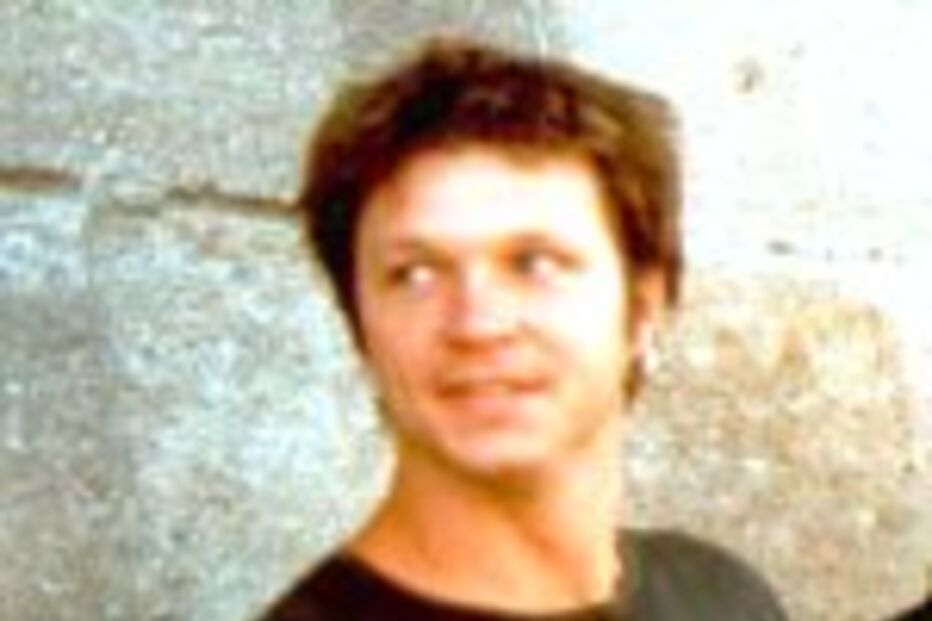 BERTRAND CANTAT PEDE PERDÃO