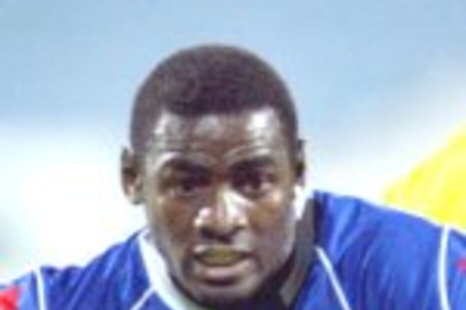 Rodolfo Lima e Antchouet convocados