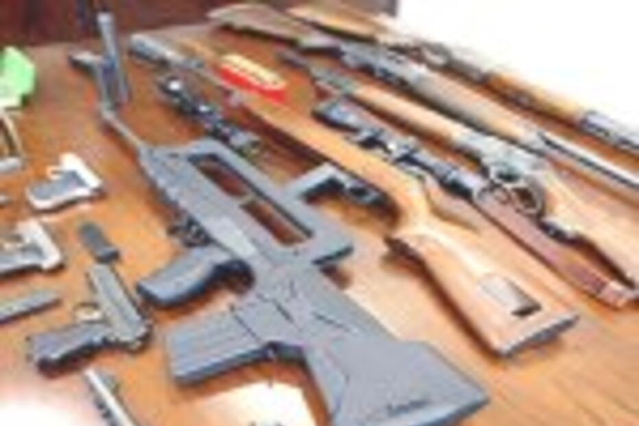 ARMAS DE GUERRA DE ORIGEM SUSPEITA