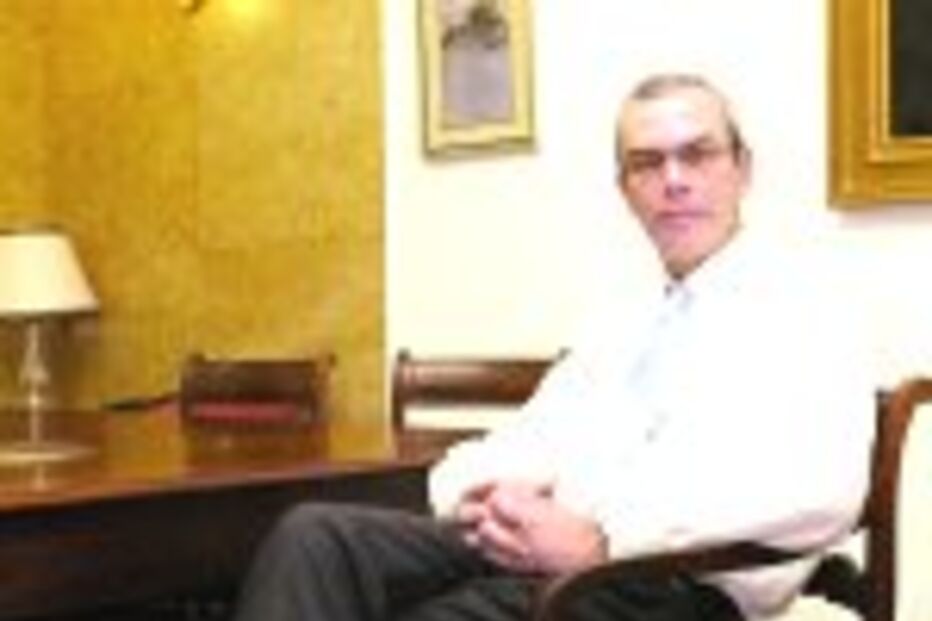 Nunca serei comissário político