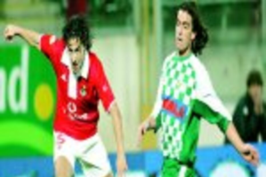 Nuno Assis já marca de águia ao peito