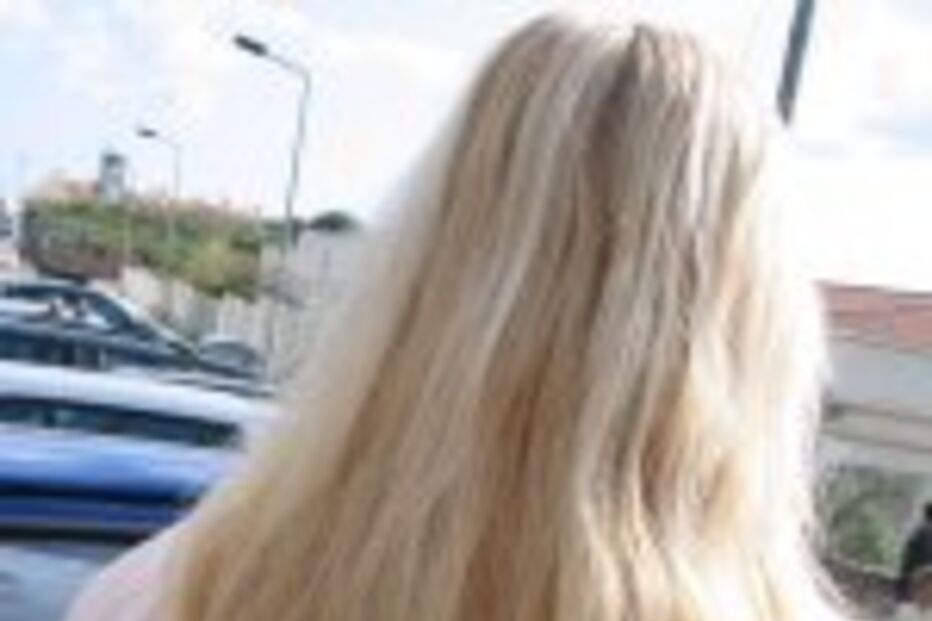 Médico excitava-se a apalpar doentes