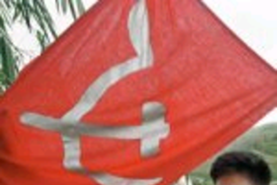 REBELDES MAOÍSTAS MATAM SOLDADOS