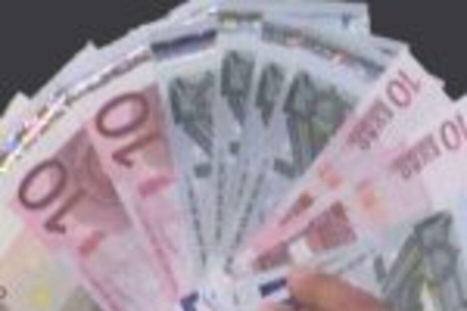 PRODUTIVIDADE DEPENDE DE BONS SALÁRIOS