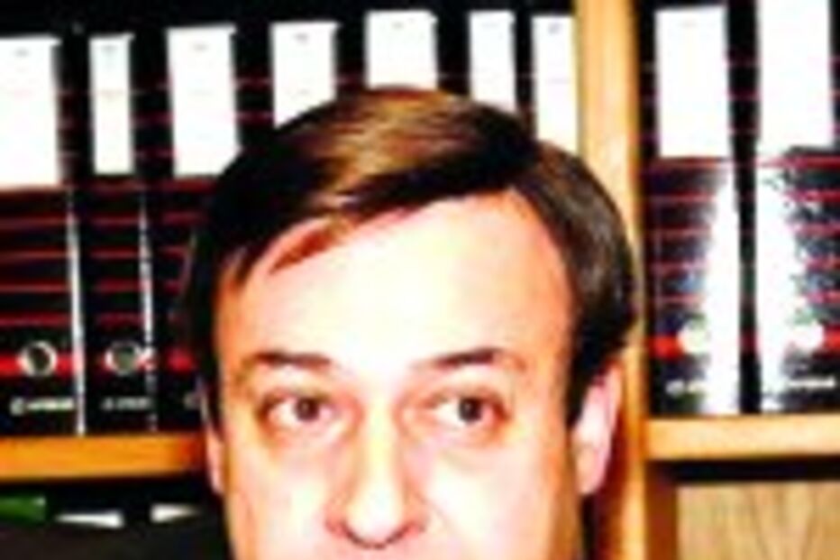 Mendes Bota lança livro