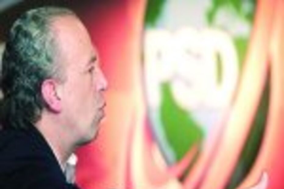 GOVERNO MEXE NA SAÚDE